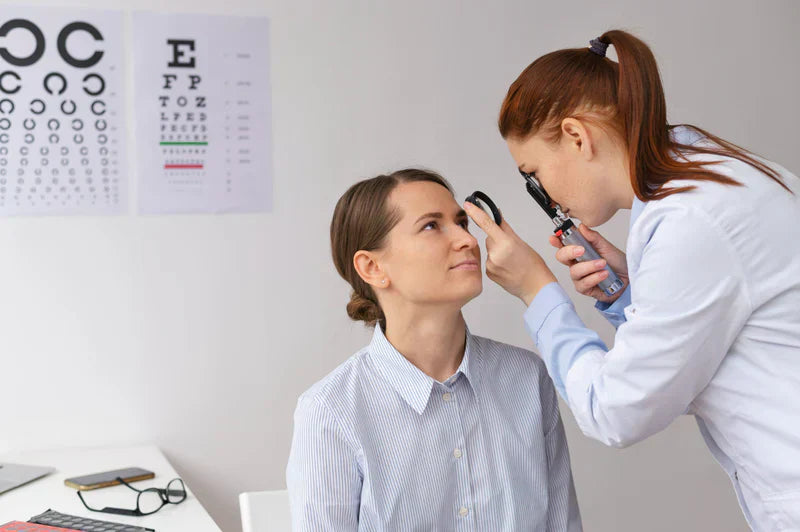 4 Things to Know About the Ophthalmology Services at Our Pharmacy